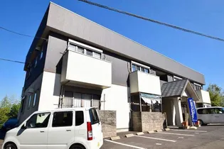 ラッフルズ坂元の画像