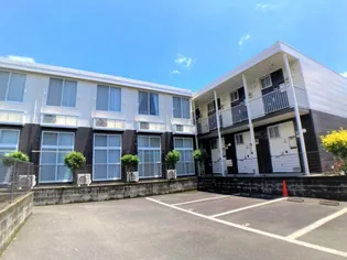 レオパレスグランドーム【2階】の外観