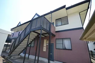 ファミール竹内B【2階】の外観