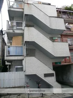 オーシャンマンション【3階】の外観