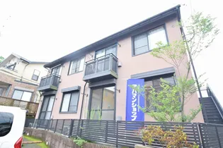 エレガンスリリー【102号室】の外観