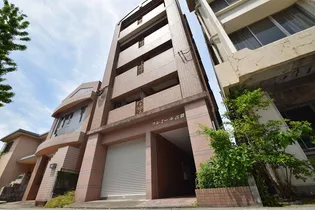 プレミール吉留の画像