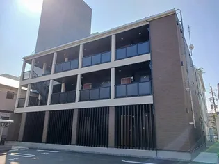 ヴァーミーⅡ【1階】の外観