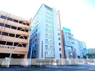 レズィダンスシャルルフロッケ山下町【2階】の外観