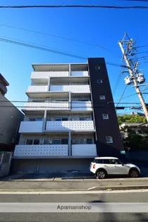 プレファランス平之町【3階】の外観