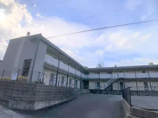 レオパレスチェリ【111号室】の外観