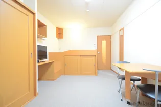 レオパレス可愛【204号室】の居間