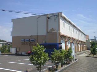 レオパレスドミール宮内【106号室】の外観