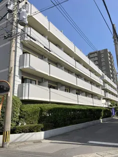 メゾン・ド・プリエール【1階】の外観