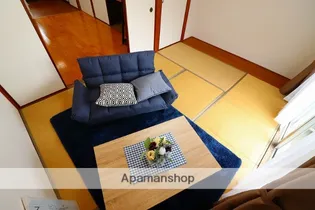 伊地知ハイツ【2階】の居間