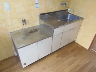 ハイツ花岡【2階】のキッチン