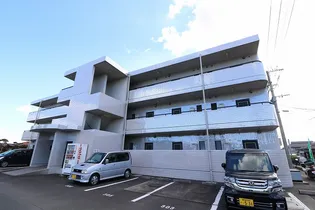 第二札元大丸マンション【2階】の外観