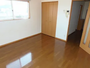 ライオネス【2階】の居間