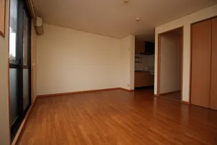 セジュール エスペランサ【1階】の居間