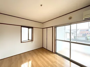 サンライズマンション寿【2階】の内装