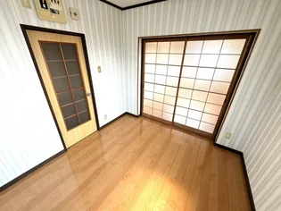 サンライズマンション寿【2階】の内装