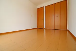 Y’Sコート壱番館 Ⅰ【2階】の内装