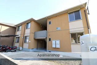 鹿児島県鹿屋市西祓川町【アパート】の外観