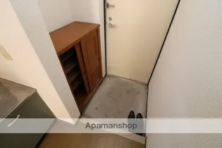 サンセットビレッジ新川A棟【3階】の玄関