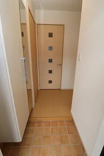 コンフォートヴィラ旭原Ⅰ号棟【1階】の玄関