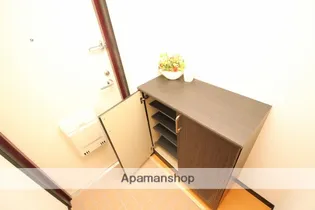 アルカンシエル【3階】の玄関