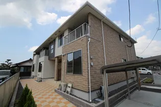 エトワール【2階】の外観