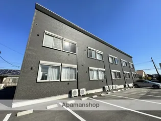 アース B棟【1階】の外観