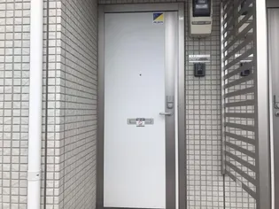 ボナールⅡ【103号室】の玄関