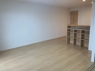 サニープレイス志布志 A棟【2階】の居間