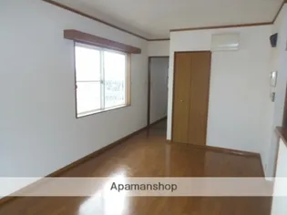 サムシングビル【3階】の居間