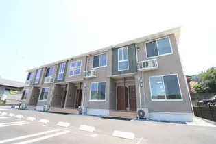 アベニール【1階】の外観