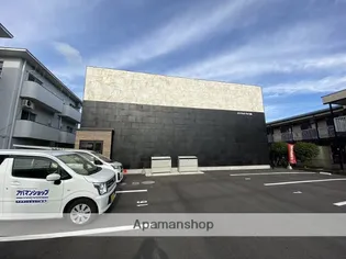 鹿児島県霧島市国分向花町【アパート】の外観