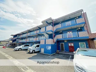 鹿児島県姶良市西餅田【マンション】の外観