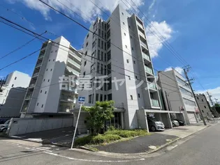 愛知県名古屋市昭和区鶴舞2【マンション】の外観