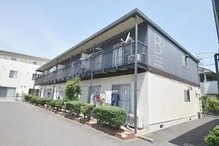 サニーガーデンハイツB【1階】の外観