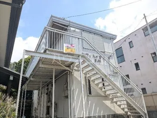 ファミーユ島村の画像