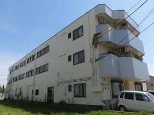 ベルトピア金沢4【3階】の外観