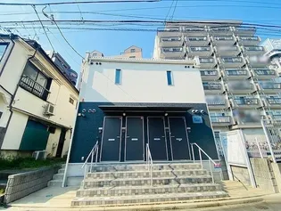 レオネクストトリニティコートKの画像