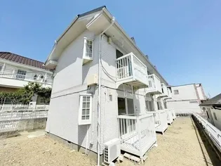 ヒルトップ鶴川【2階】の外観