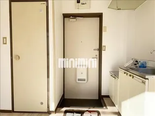 コーポ名和【2階】の玄関