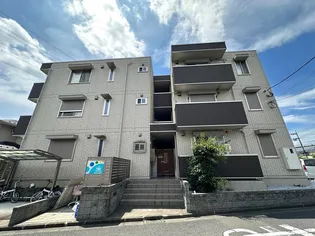 ボルーノ栗平の画像