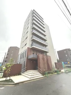 LA MAISON DU RAISIN(ラ メゾン ドゥ レザン)【1階】の外観