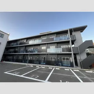 LUANA・AIR・RESIDENCE五橋【3階】の外観