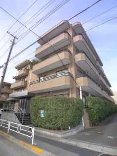 ファミール中町A棟の画像