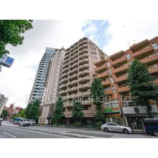 フリーディオ西麻布【4階】の外観