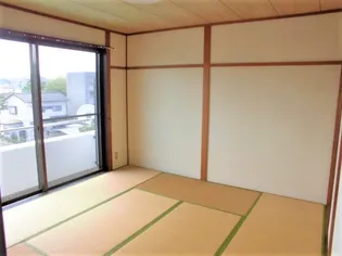 エスパリエ【3階】の内装