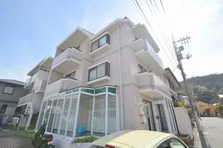 グランビューヒルズ瀬川【2階】の外観