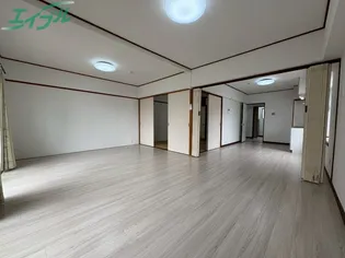 文化ハイツ【3階】の居間