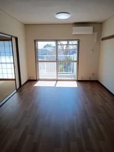 百合ヶ丘社宅【1階】の居間