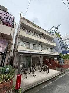 タカギマンション【1階】の外観